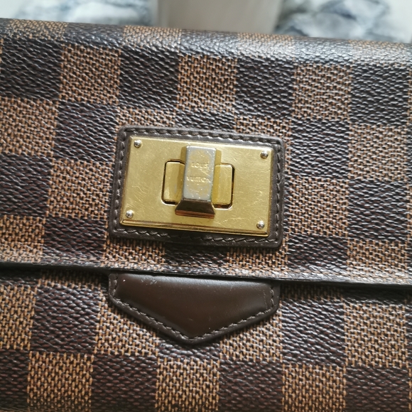 (sold off pm)100% Authentic LV Long Wallet - Picture 2 of 13